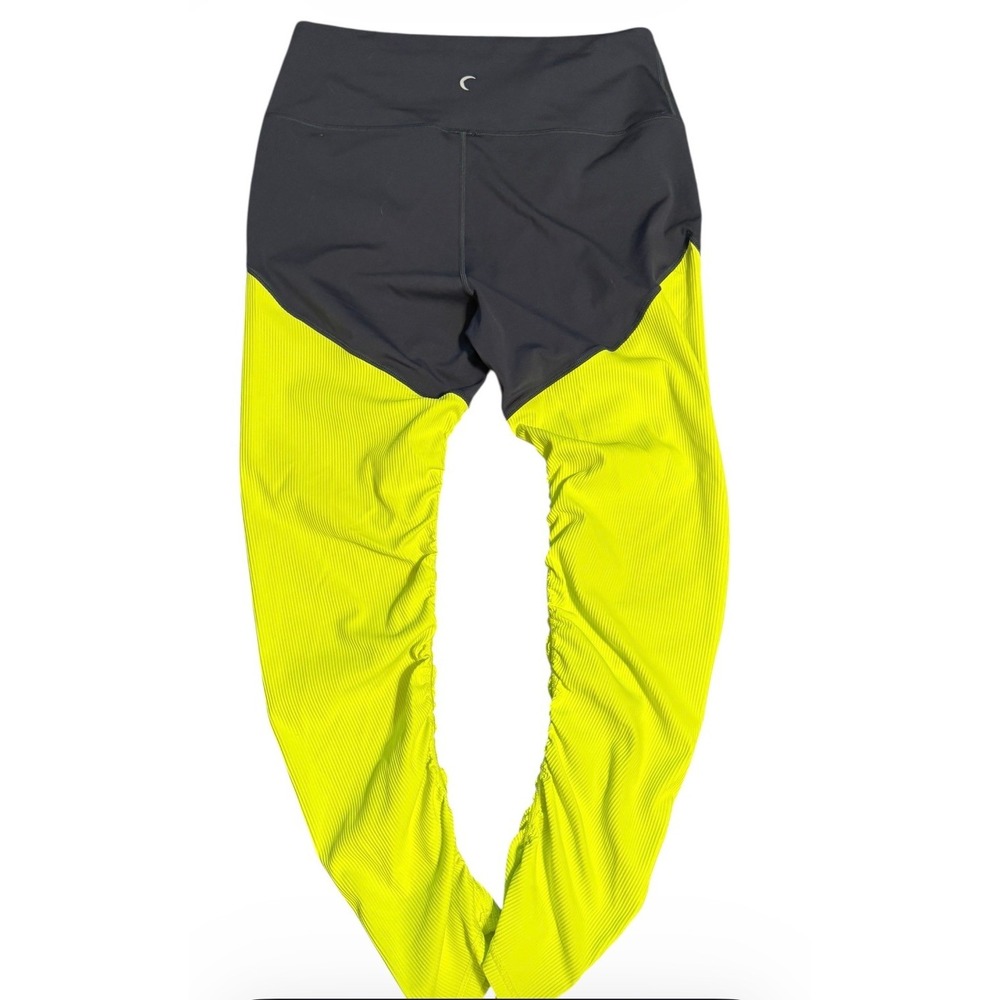 Zyia Active Womens High Rise Parallel Luxe Ribbed‎ Ruched Leggings Neon Yellow